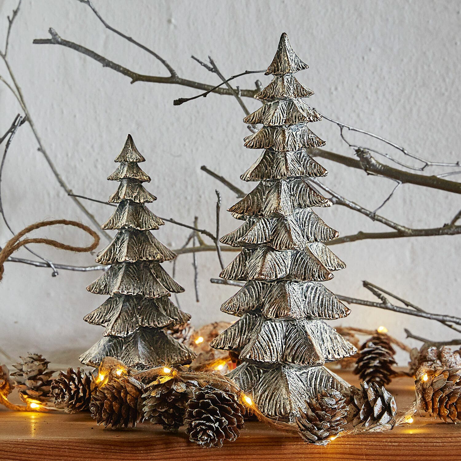 Lot de 2 sapins décoratifs Calavi