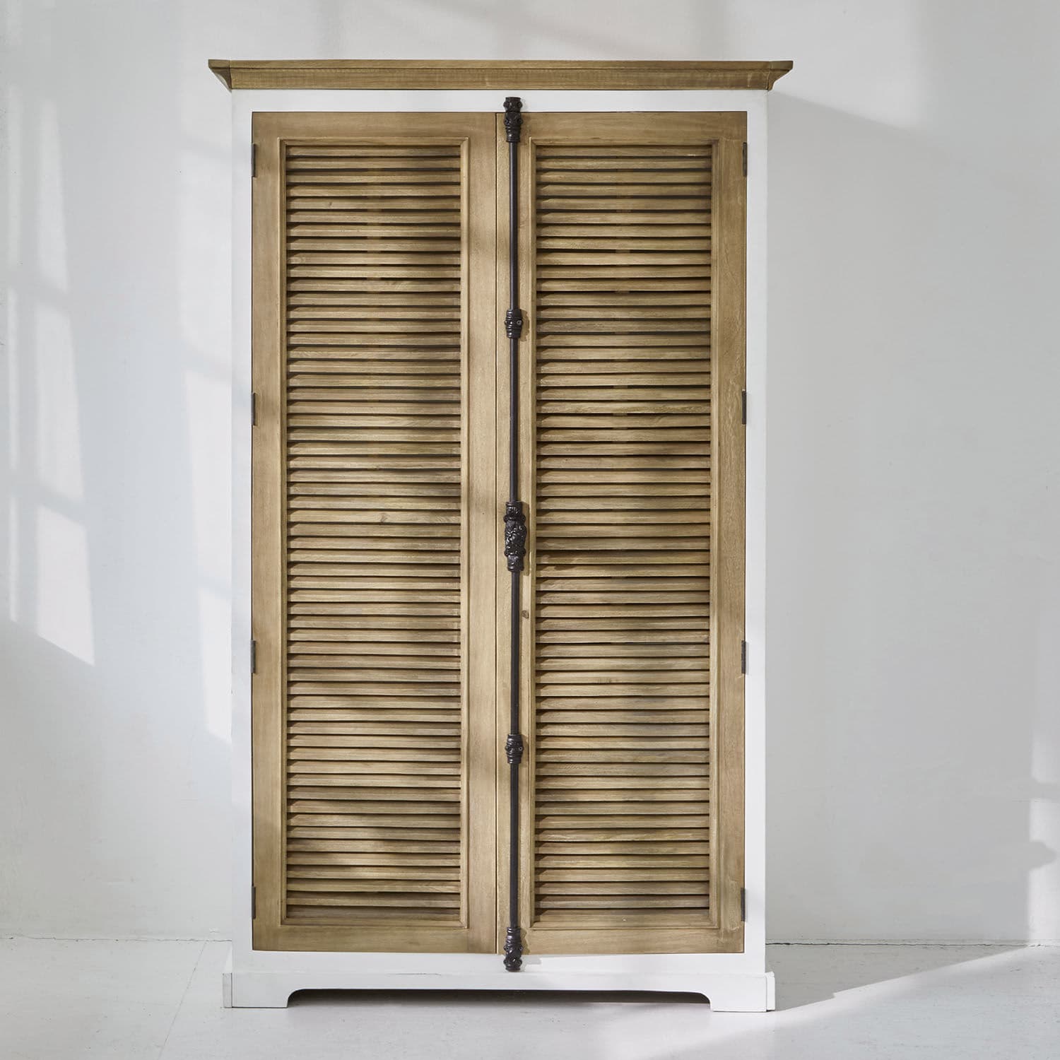 Armoire Comtois