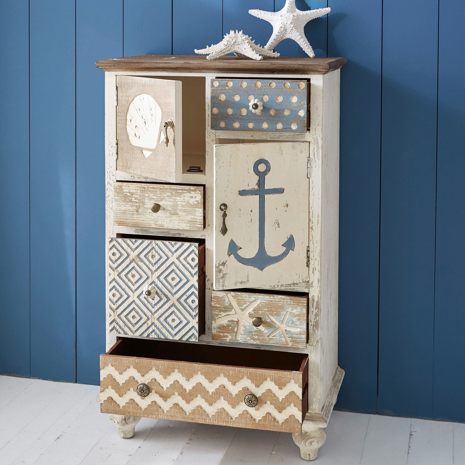 Commode Nautical