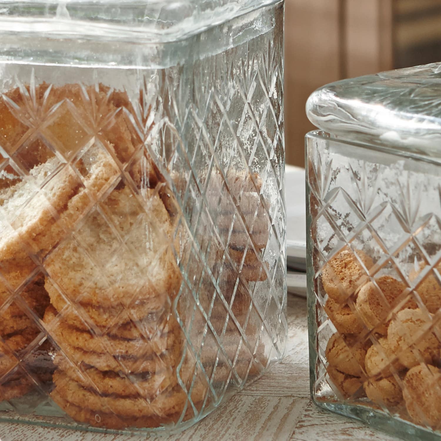 Lot de 2 bonbonnières en verre Cherie