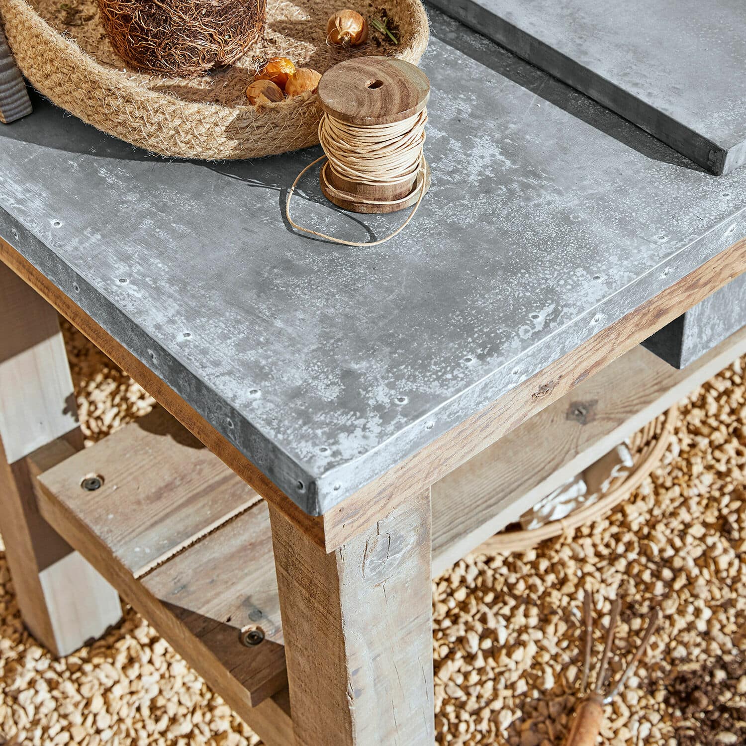 Table de rempotage Pive