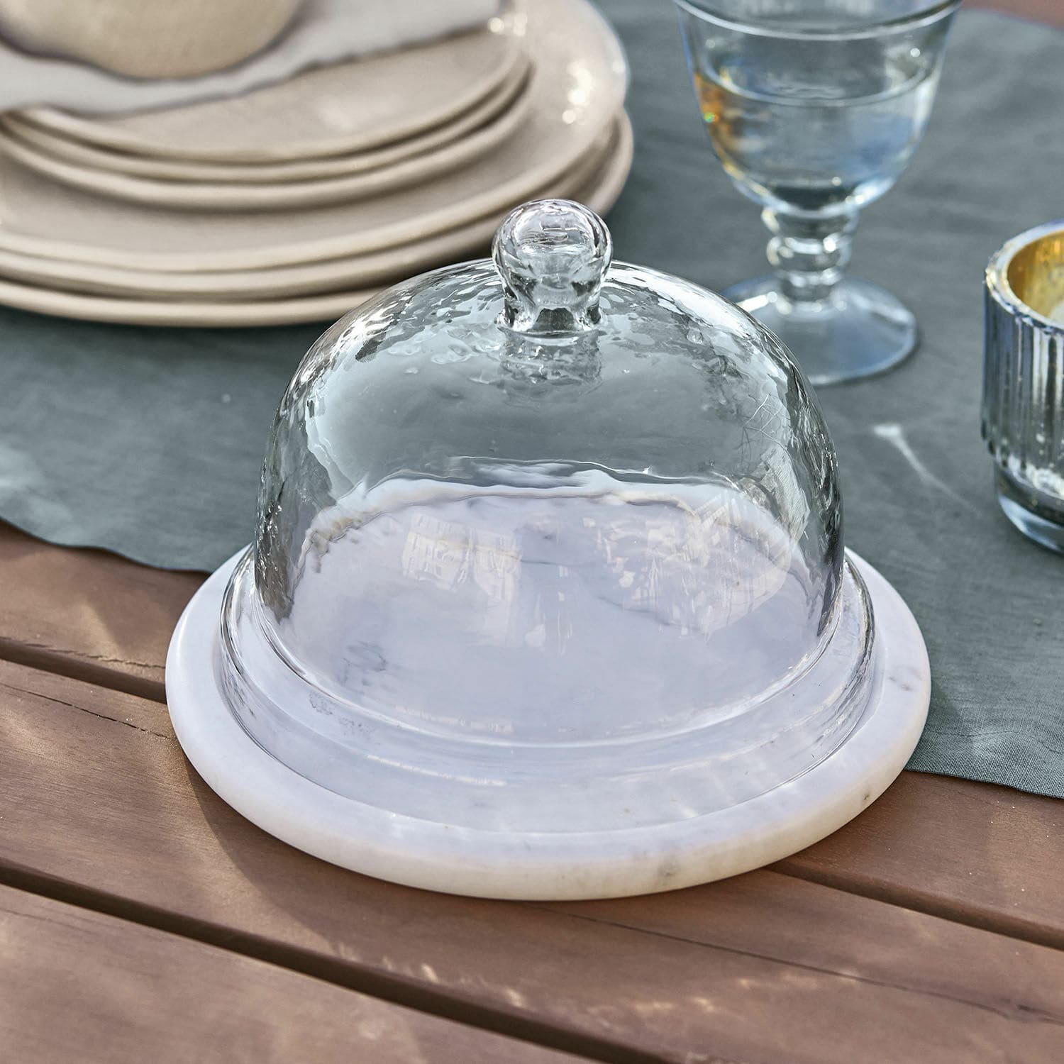 Cloche en verre avec plateau Barnsdale