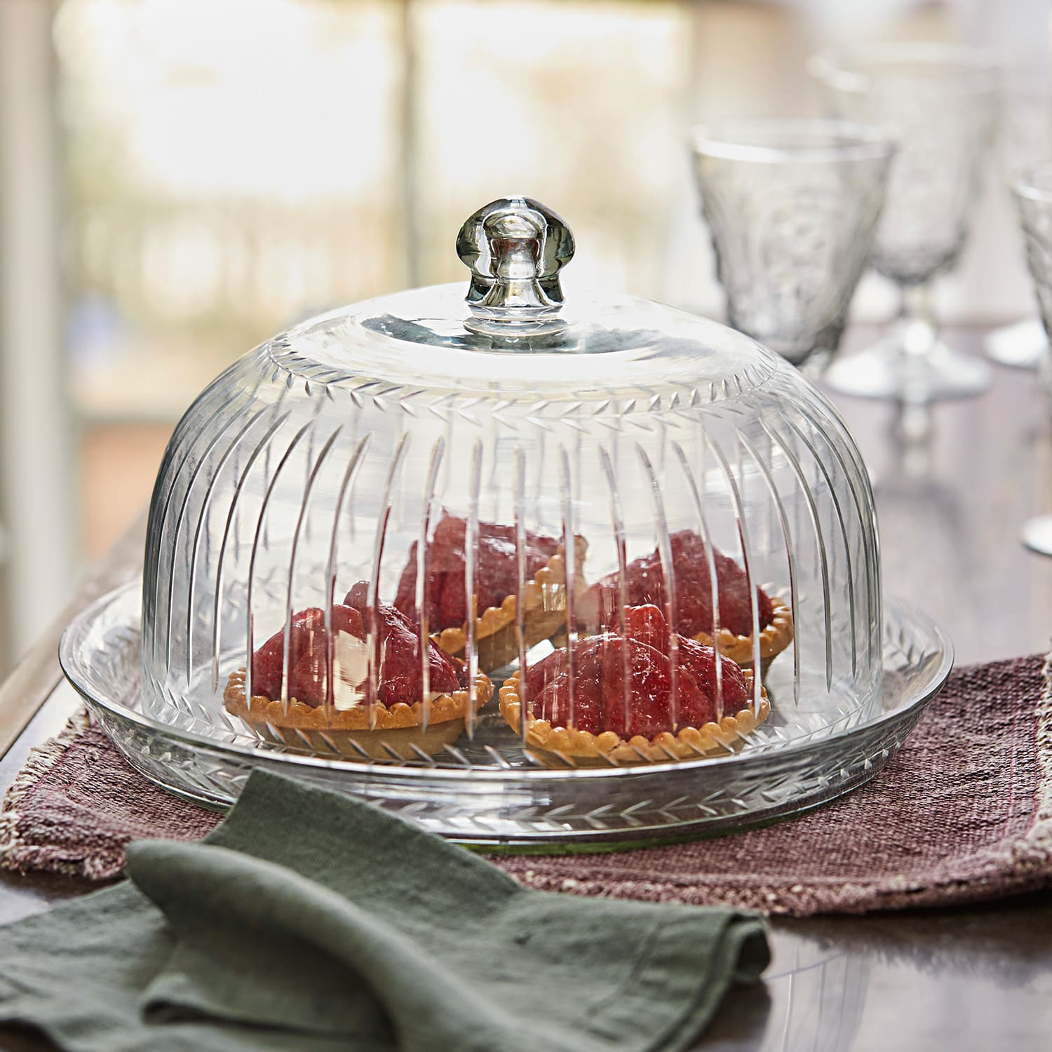 Cloche en verre avec plateau Layla