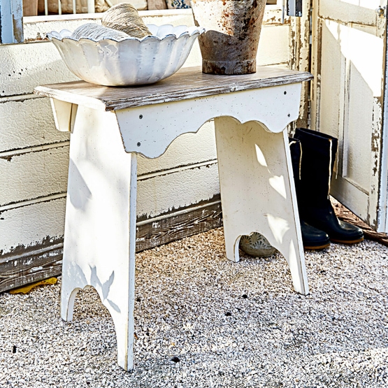 Tabouret Fria blanc vieilli